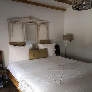  Guest house Snug Houseguests