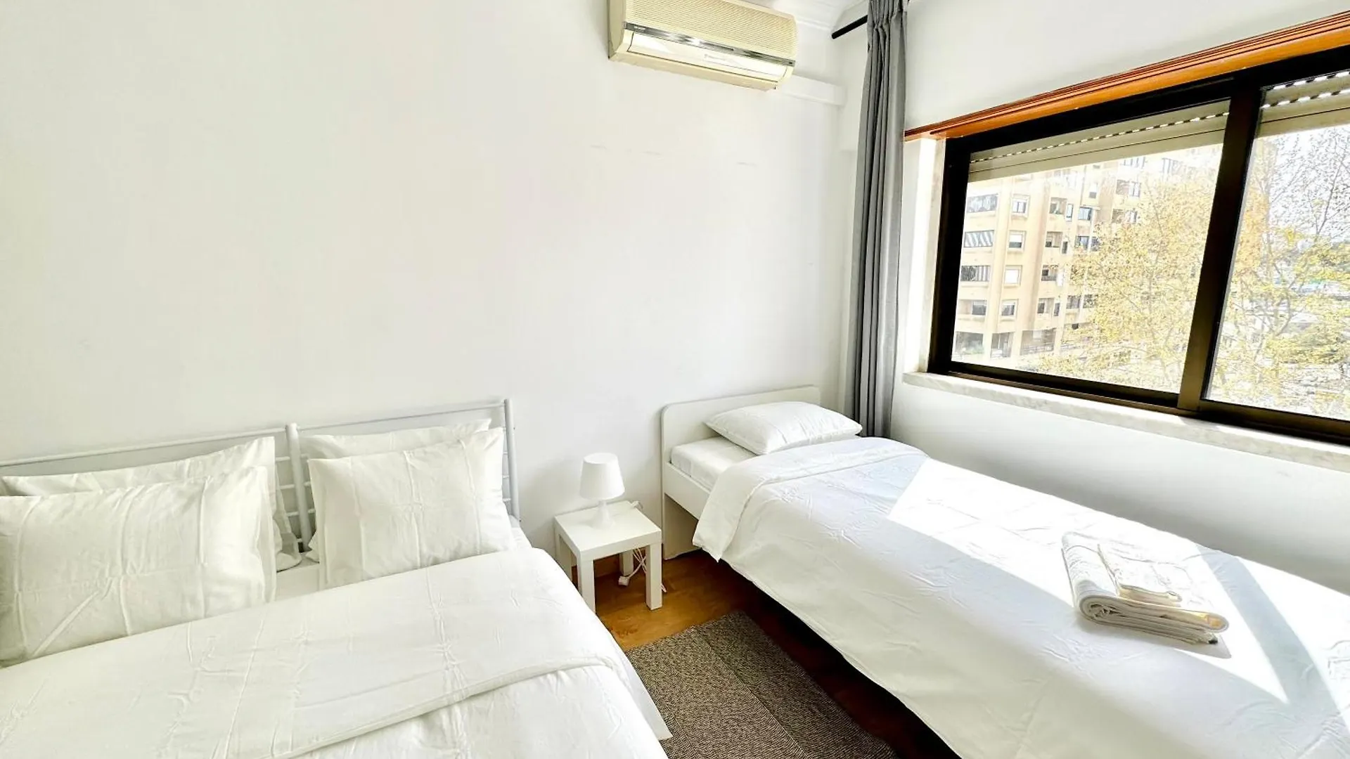 Parque Das Nacoes Paradise Lisbon Guest house